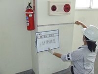 部材の寸法計測状況